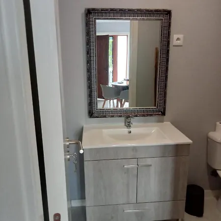 Ancoradouro T2 - Local Geres Μπράγκα