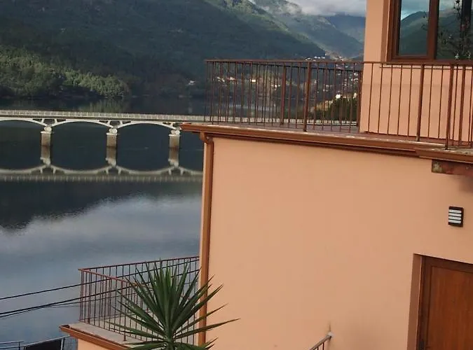 Ancoradouro T2 - Local Geres Daire Braga